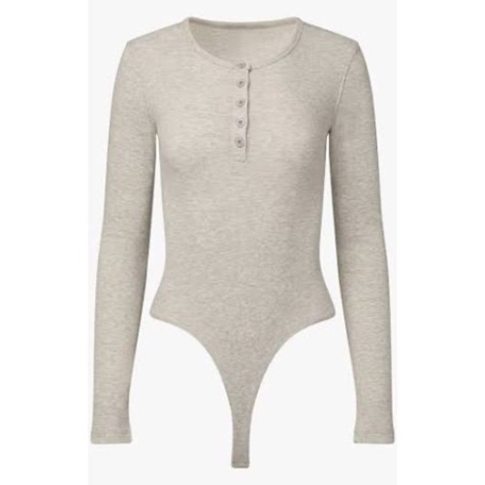 WeWoreWhat NWT Ribbed Bodysuit Henley Long Sleeve Heather Gray Size‎ Large